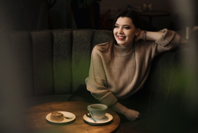 Transforming a 400 sq ft Apartment: A Young Designer’s $26K Journey