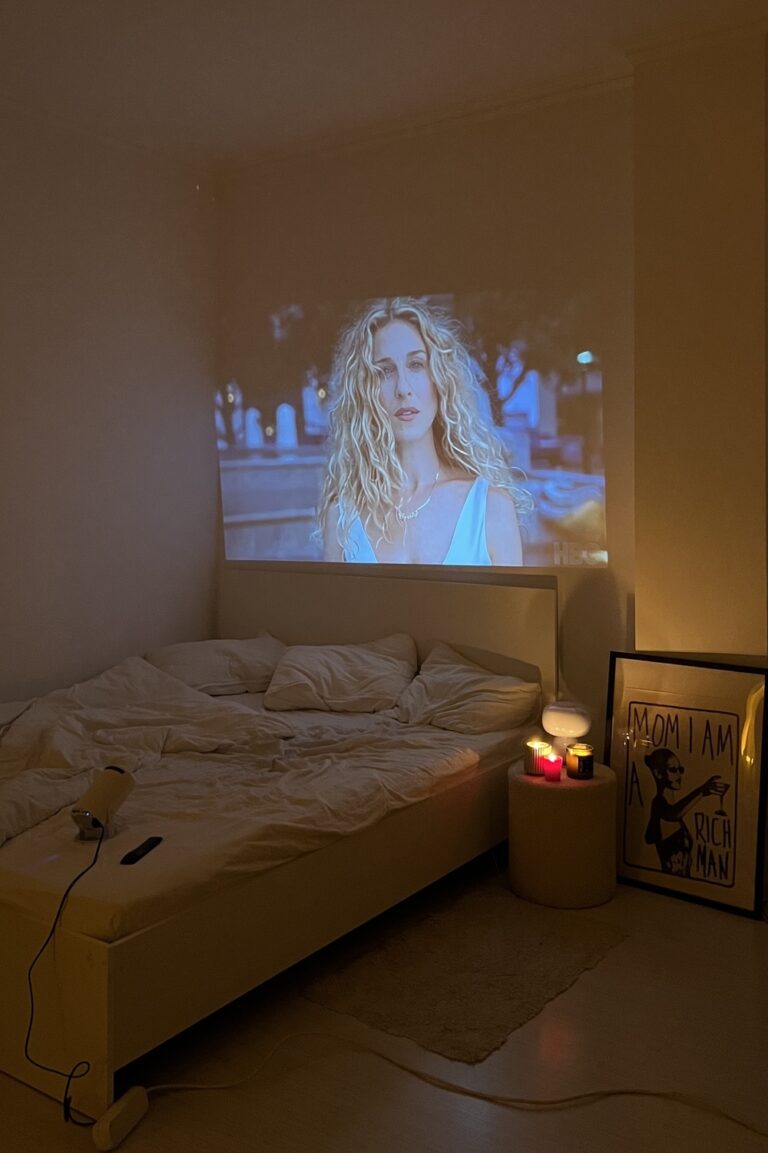 Top Romantic Movies and Cartoons for Valentine’s Day