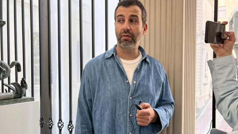 Ivan Urgant’s Heartfelt Farewell to Igor Zolotovitsky: A Tribute to a Theatrical Legend