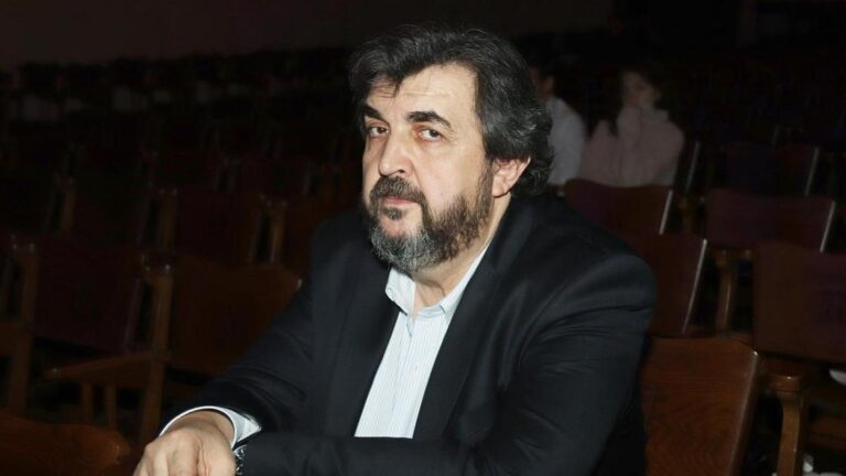 The Final Photo of Igor Zolotovitsky: A Brave Fight Against Cancer