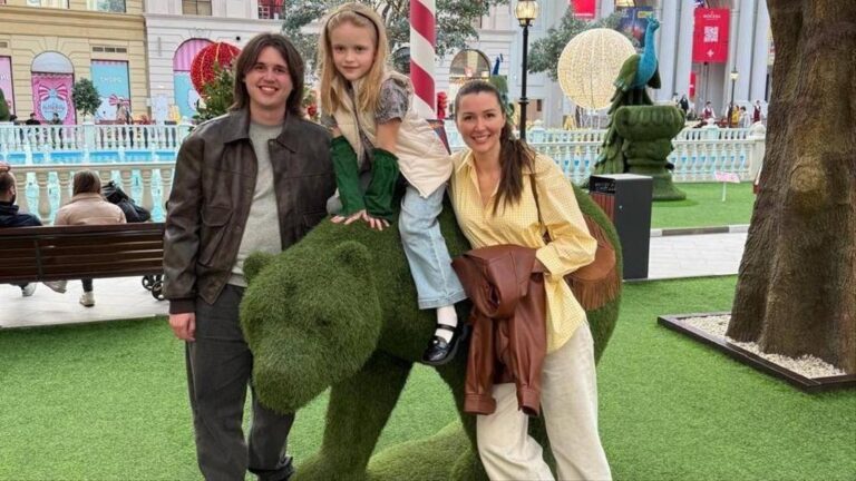 Golden Curls and Grace: The Charming Debut of Peter Chernyshev and Anastasia Zavorotnyuk’s Daughter