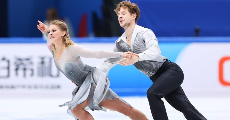 Golden Pairs: Russia and Europe Shine at the Figure Skating Championships