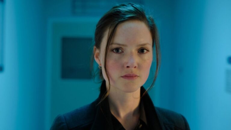 Don’t Miss Out: Holliday Grainger’s ‘The Capture’ Exiting Netflix Soon!