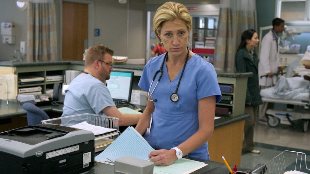 2a7198cb8275 nurse jackie edie falco