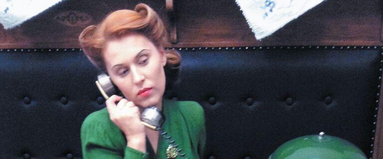 Wartime Fashion: The Rise of Handmade Trends and Practical Elegance