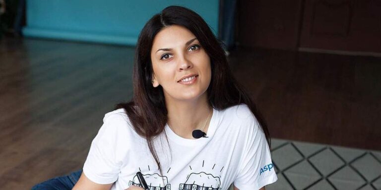 Anna Bond’s Alphabet: A Journey Through Life and Love