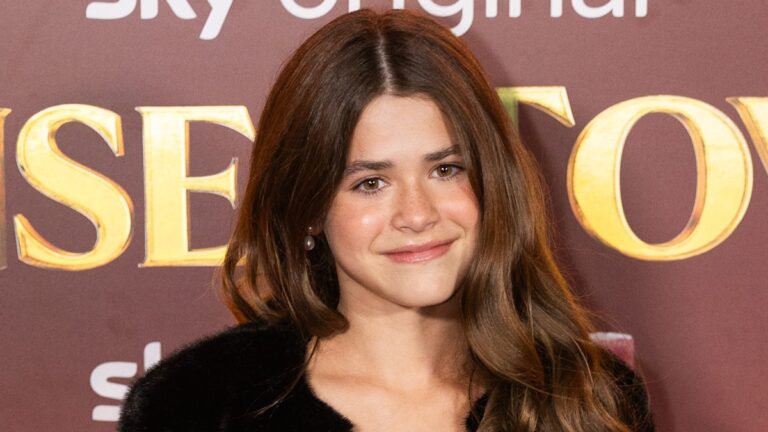 Robbie Williams Shares Heartfelt Fears for Daughter Teddy’s Ambitious Dreams