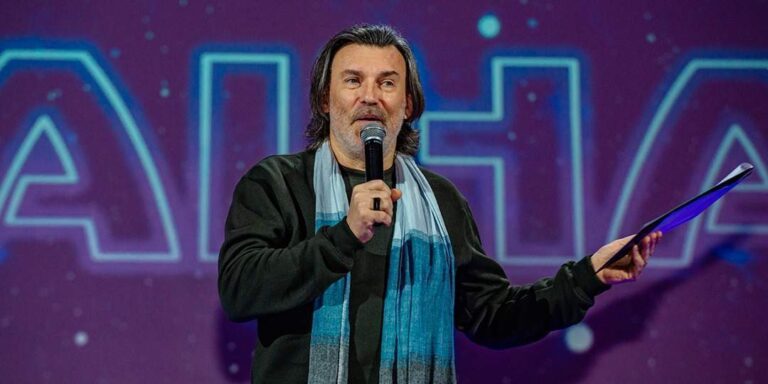 Vladimir Maximkov’s Alphabet: ‘I Am a Cosmopolitan’