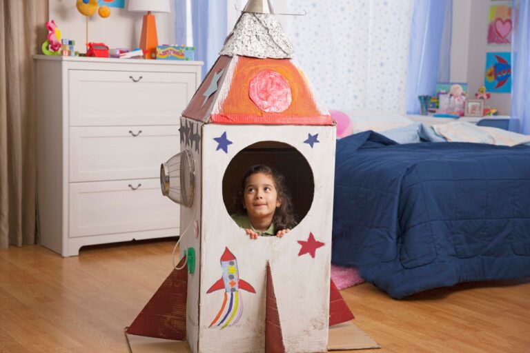 Entertain the kids with these 8 fun and creative cardboard box ideas