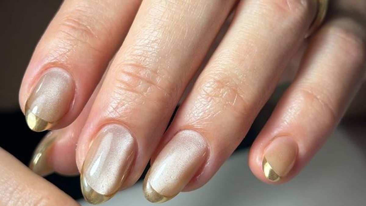 872640fedc7b lomanagel gold cat eye nails 4