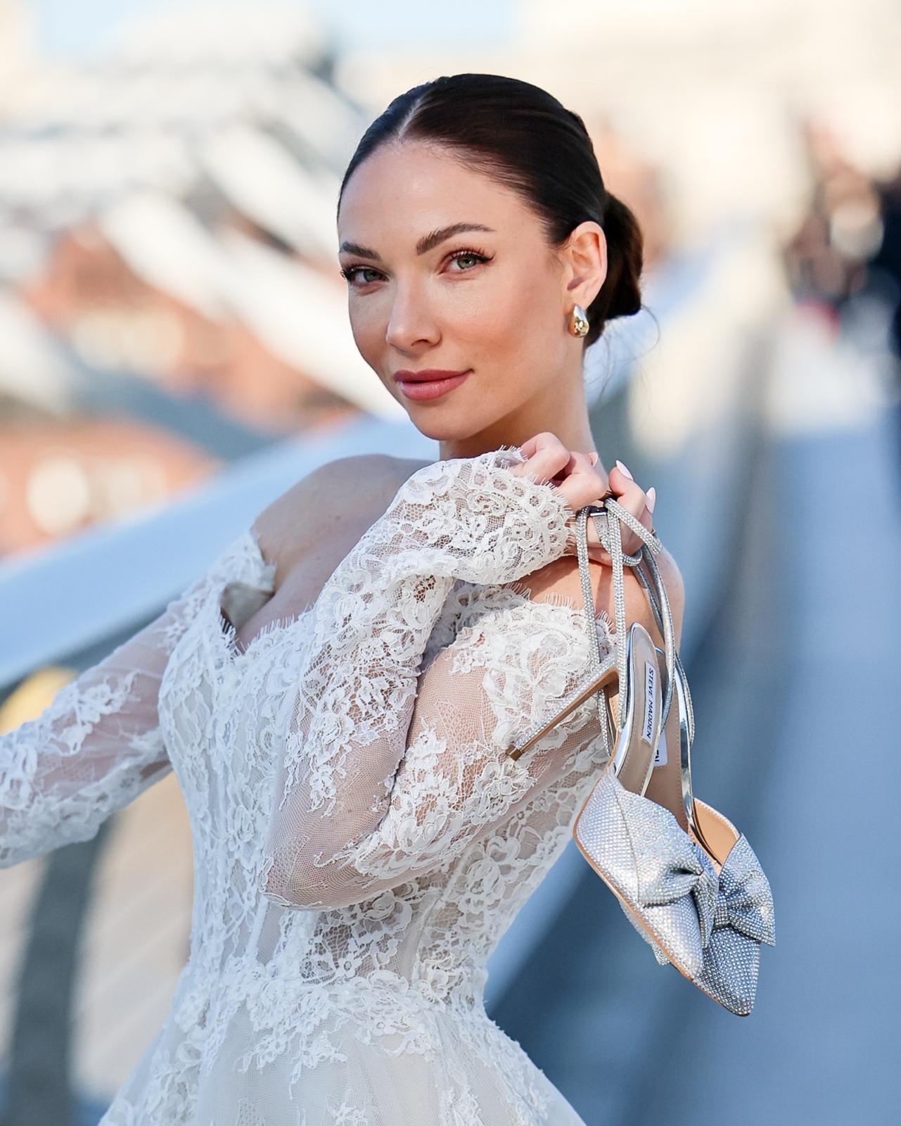 April press photo 2 1