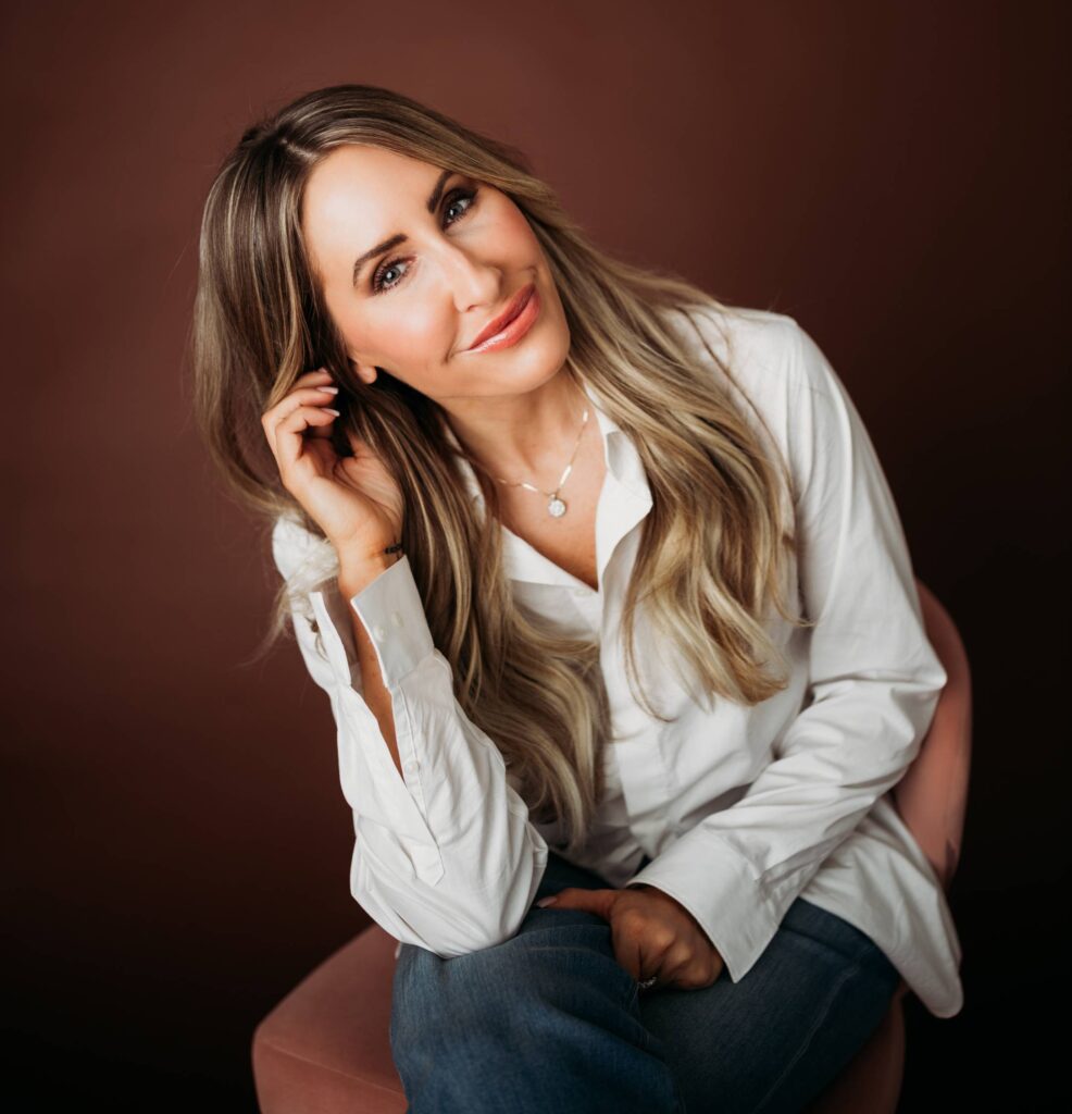 ERICA DELIGNE (DUH-line)