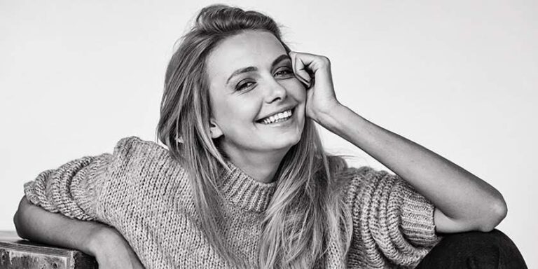 Olga Khizhinkova’s Alphabet: The Courage to Forge Your Own Path