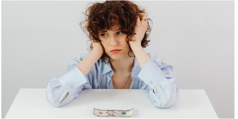 Women More Likely to Fall for Scams: Latest Statistics from the Banking Processing Center