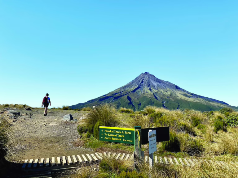 Unveiling Taranaki: Your Ultimate New Zealand Adventure