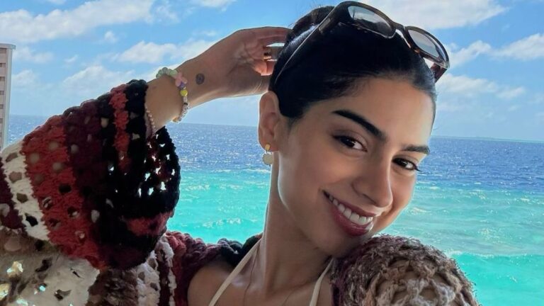 Khushi Kapoor’s post-Diwali vacation wardrobe includes bold bikinis, maxi dresses and more