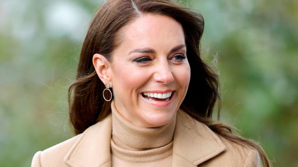 a9baab57acba kate middleton camel coat