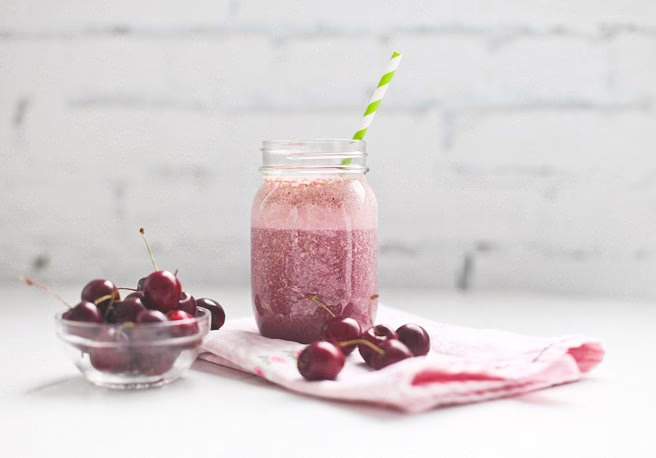 7 Refreshing Summer Smoothie Recipes to Brighten Your Day