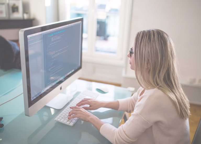 Breaking Through Gender Stereotypes: Mastering the Job Interview