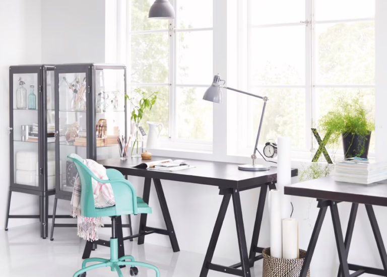 Work Smart, Decorate Smart: Crafting the Perfect Home Office