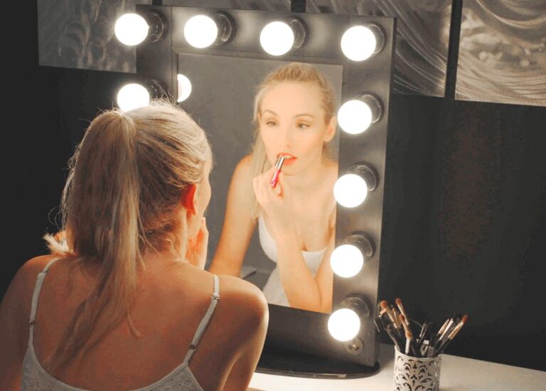 4 Glamorous Hollywood Makeup Looks for Evening Events