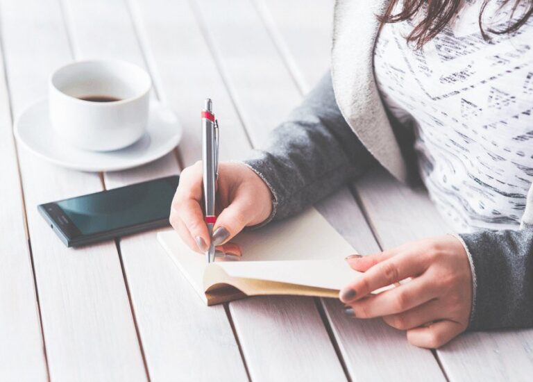 5 Essential Questions to Shape Your Future