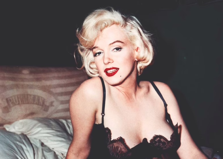 8 Iconic Lipstick Shades from Cult Classic Movies