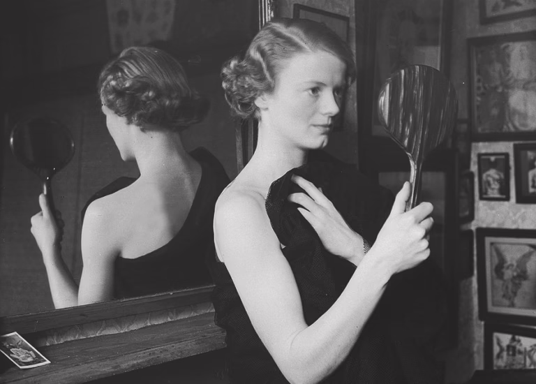 7 Easy Ways to Boost Your Charisma