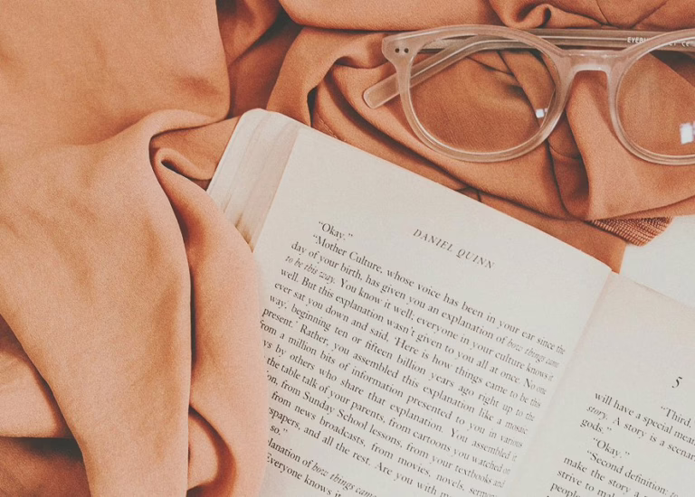 7 Empowering Books to Help You Find Yourself