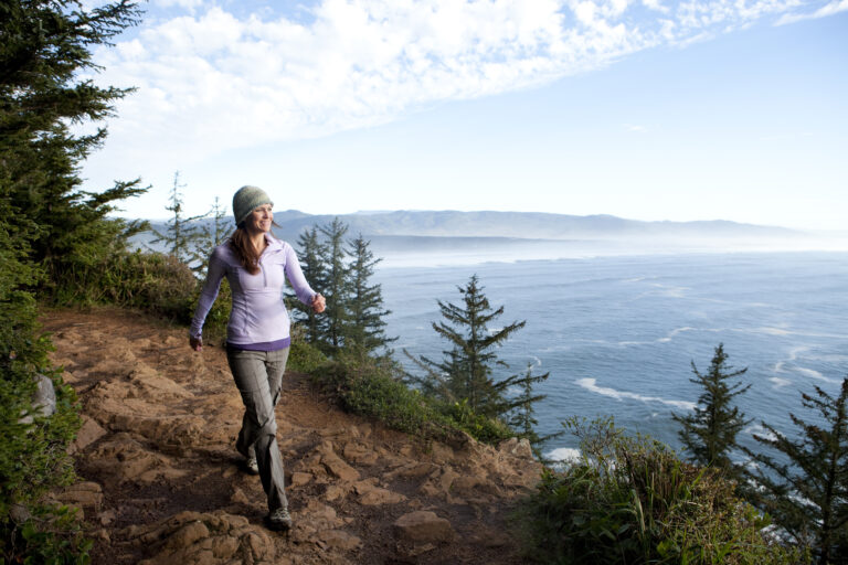 3 Easy Walking Plans To Lose Weight, Lift Your Mood and Prevent Dementia