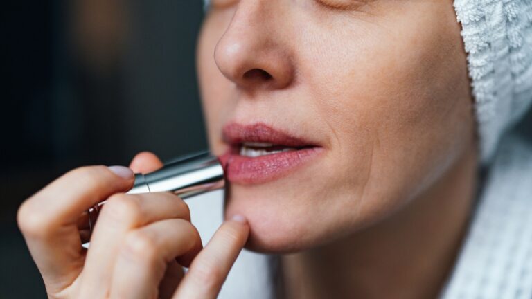 The Best Clinique Black Honey Dupes: 5 Affordable Options Similar To the Iconic Lipstick Shade