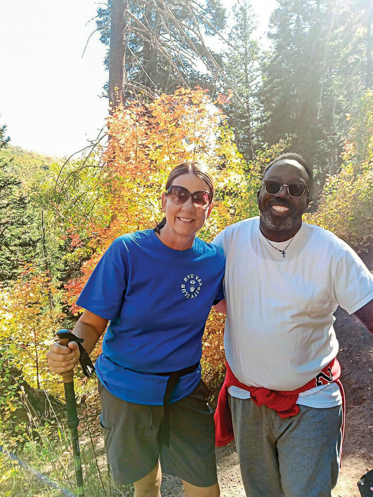 Utah Mom’s Prayer on Mountain Trail Leads to Life-Changing Kidney Donation and New ‘Brother’