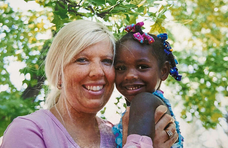 A Mom’s Dying Words Saved Heather’s Life—Now She’s Delivered a Million Meals to Cancer Fighters