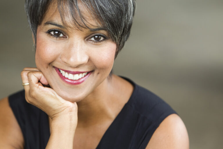 How to Prevent Concealer From Creasing Under Eyes: 4 Tricks for Women Over 50