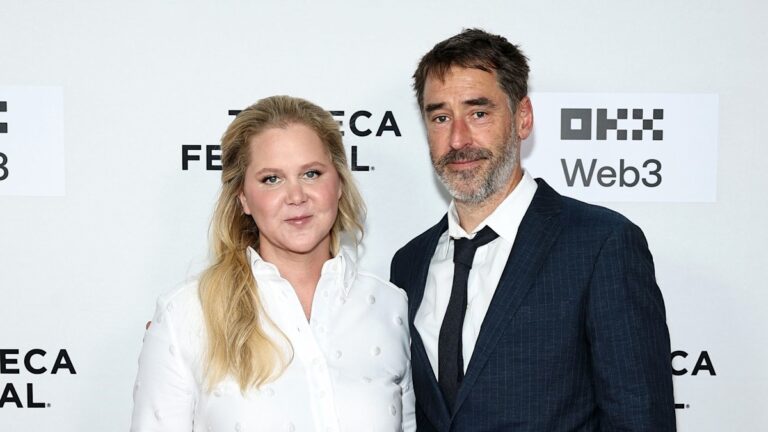 Amy Schumer Files for Divorce: The End of an Era