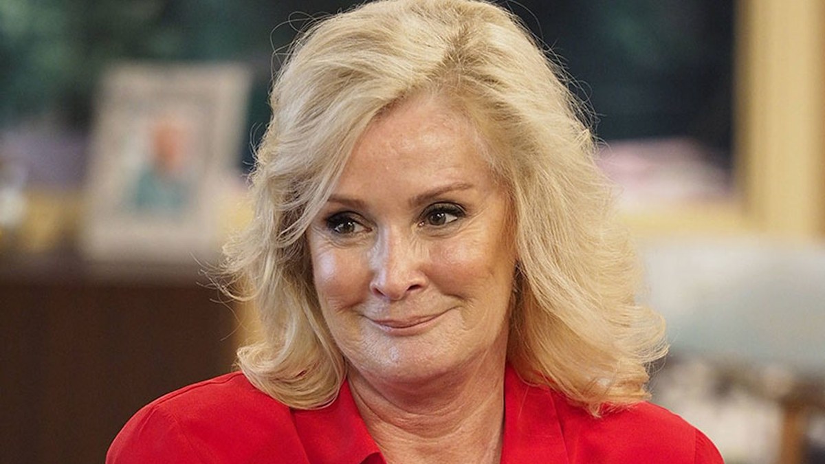 d87d4559c660 beverley callard d