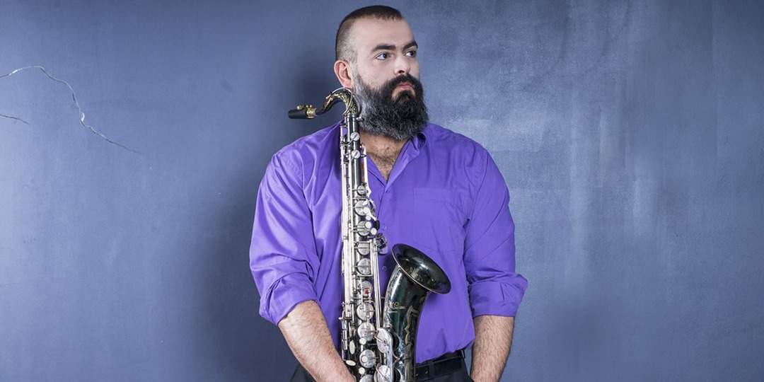 e88e18fd9ab14822b2398177825d9ff1