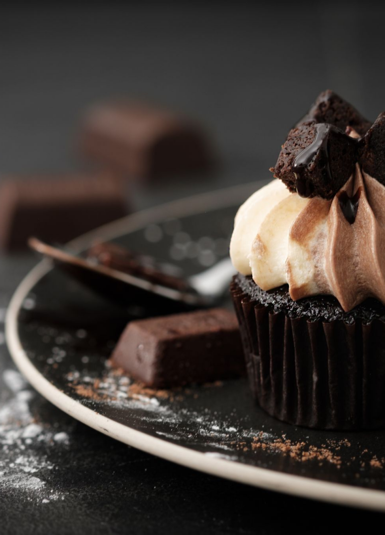 Sunday Baking Club: Easy Hug-Worthy Treats & Recipes