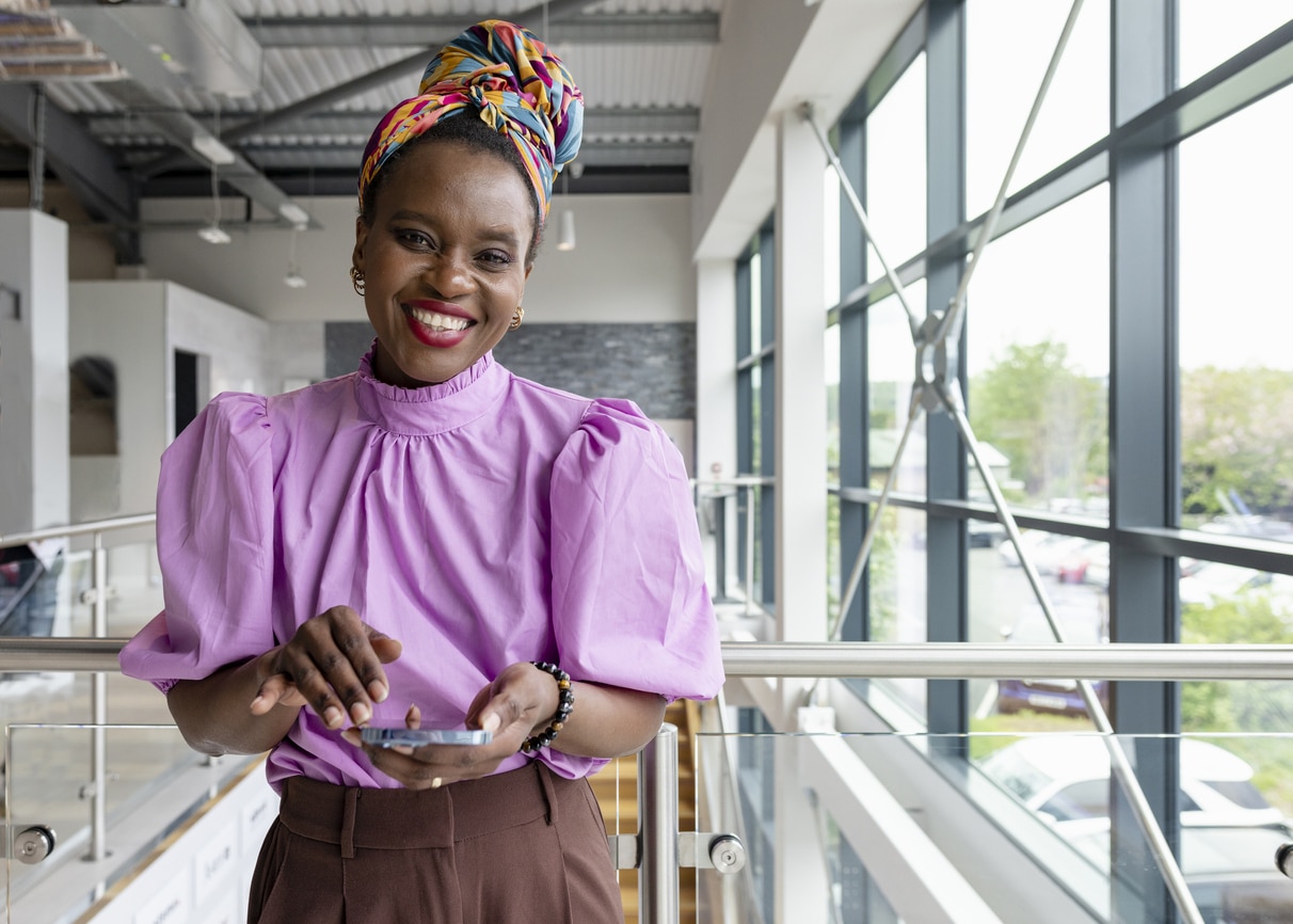 stylish woman wearing colorful outfit