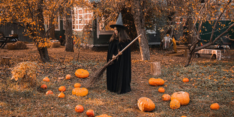 Spooktacular Fun: Top Tips and Tricks for an Unforgettable Halloween
