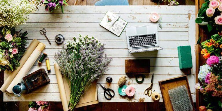 From Hobby to Success: Inspiring Stories of Turning Passions into Profitable Businesses