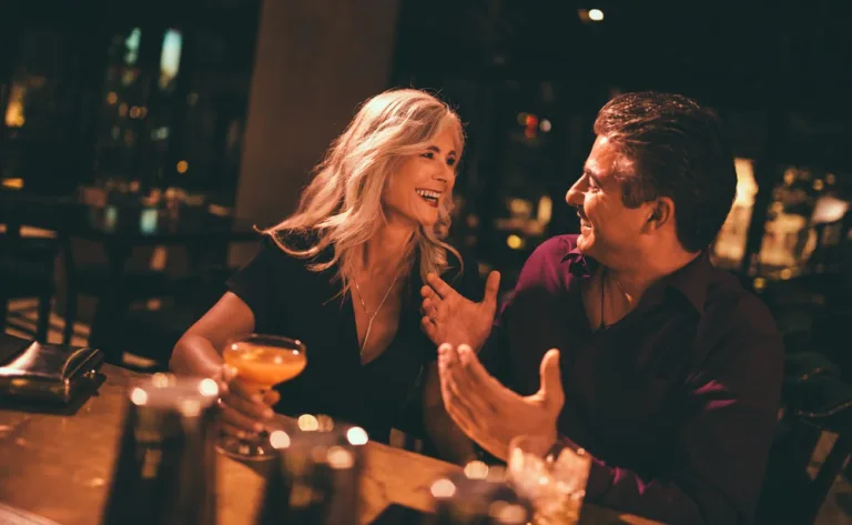 Date Night Outfits That Turn Heads & Boost Confidence – Stylish Looks for Any Occasion