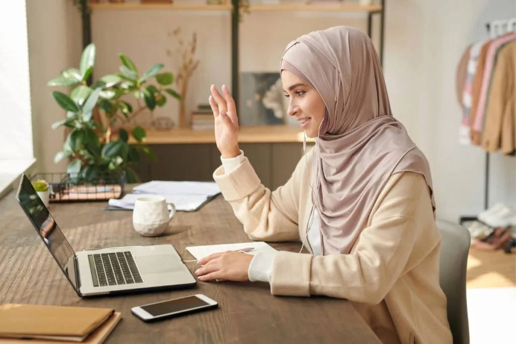 How Informational Interviews Can Help You Land a Remote Job