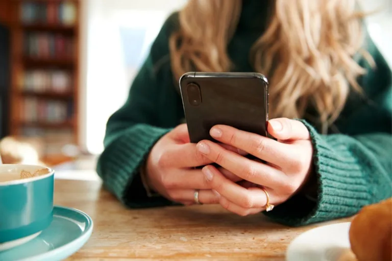 Qmee Review 2024: How I Earned $60 Just Riding Shotgun (And You Can Too)