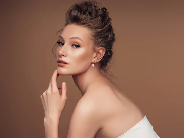 15 Gorgeous Updos for Short, Thin Hair That Actually Work