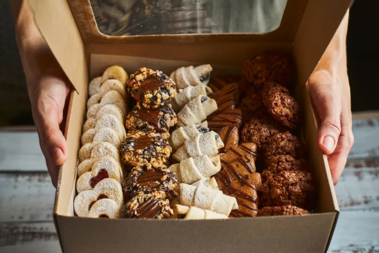 7 Smart Ways to Resist Holiday Sweets Without Feeling Deprived